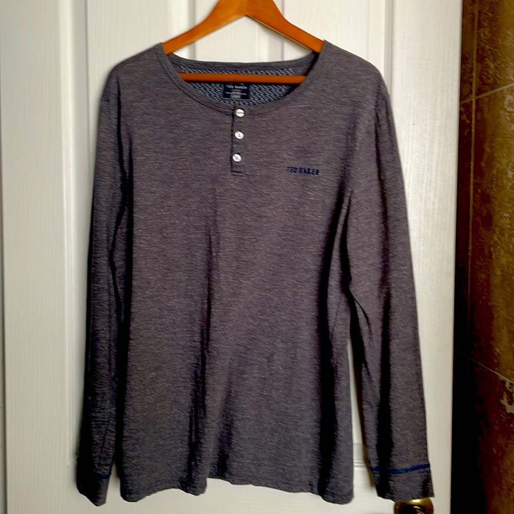 Ted Baker London three button scoop neck shirt